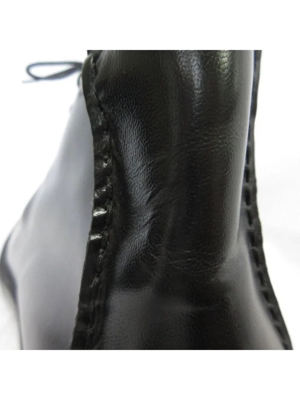 Gucci Leather Chukka Boots Black - Picture 15 of 15